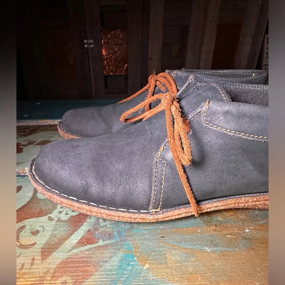 Clark’s Desert Bushacre 2 Chukka Boots Men’s 8.5 Navy Blue Nubuck Leather